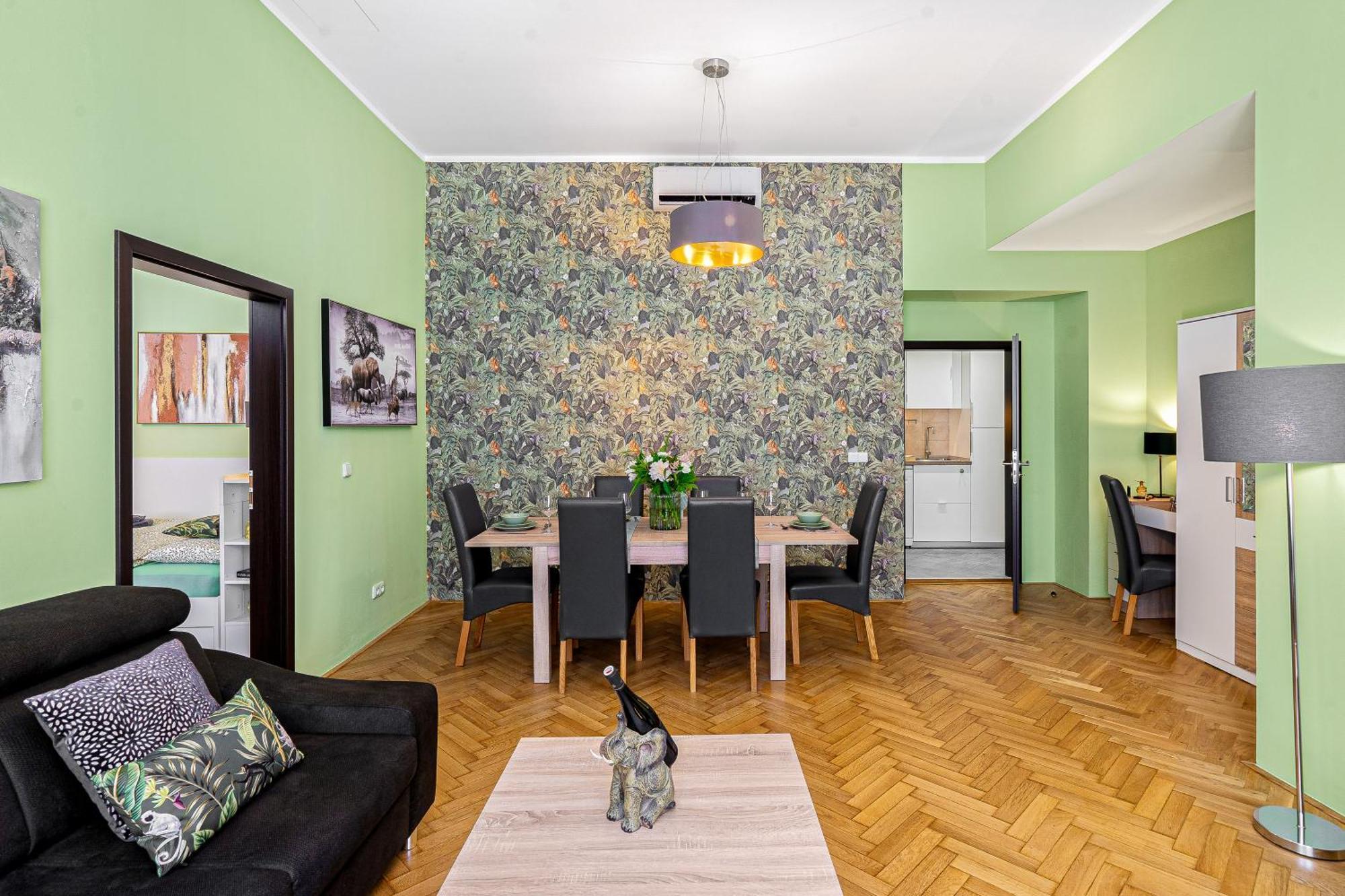 Oasis Apartments At Charles Square Prague Ngoại thất bức ảnh